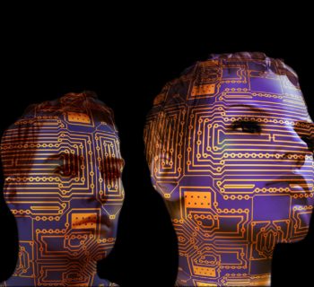 La tecnologia sta cambiando la nostra vita quotidiana: AI, VR e AR.